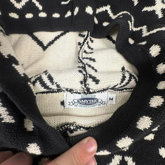 Vintage Smythe & Company Black/White Pattern Knit Sweater Pullover Hoodie Size M - Picture 3 of 7